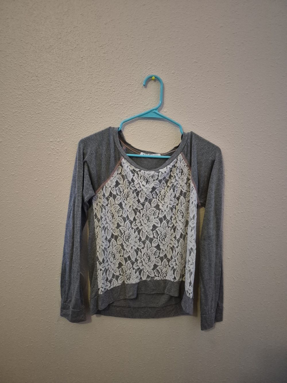 Jolt Gray Long Sleeve Lace Front Raglan Tee